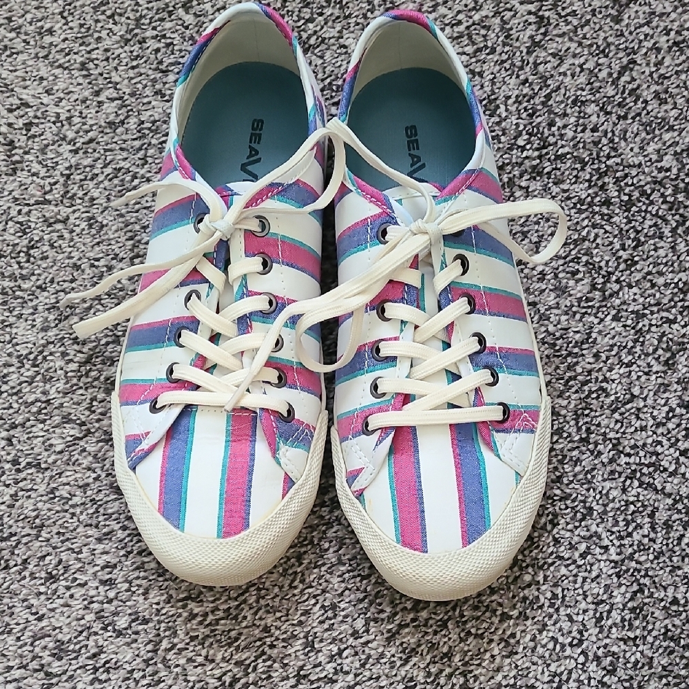Seaveas Monterey Striped Sneakers